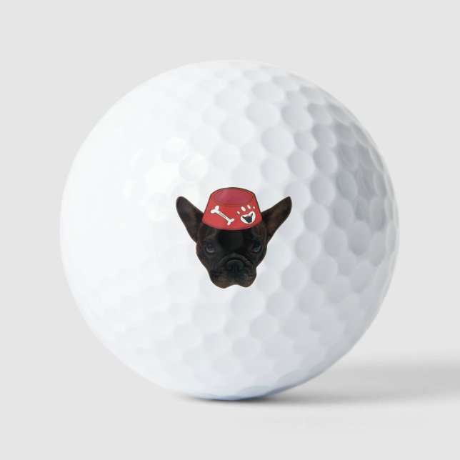 Französischer Bulldog mit Red Bowl Golfball (Vorderseite)