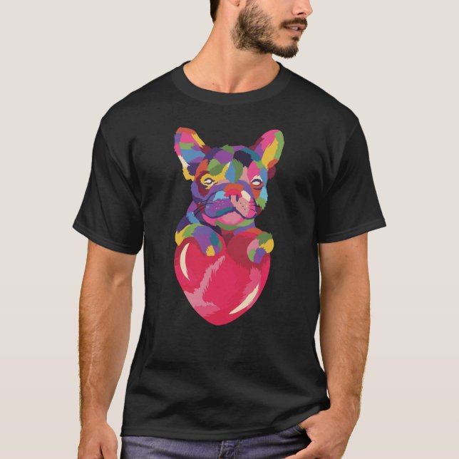 Französischer Bulldog mit rotem Herzen bunt T-Shirt (Vorderseite)