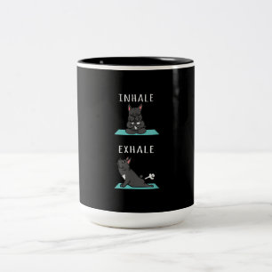 Französischer Bulldog Yoga Inhale Exhale Funny Dog Zweifarbige Tasse