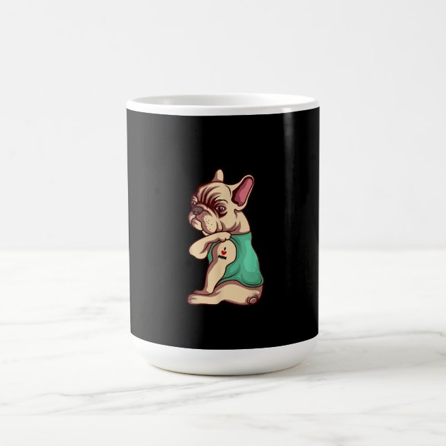 Französischer Bulldoghund in der Liebe Tätowierung Kaffeetasse (Mittel)