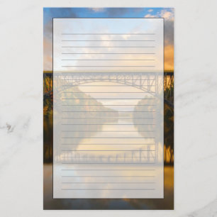 Französischer König Bridge im Fall Briefpapier