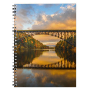 Französischer König Bridge im Fall Notizblock