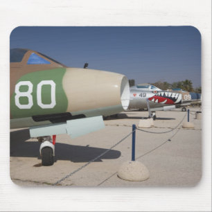 Französischer Mystere-Kampfjet Mousepad