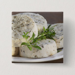 Französischer Ziegenkäse - Chèvre - mit Kräutern a Button