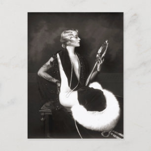 Französisches Button Anfang der 1900er Jahre auf Postkarte