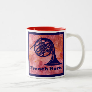Französisches Horn auf Rot Zweifarbige Tasse