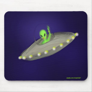 Frau Alien mousepad