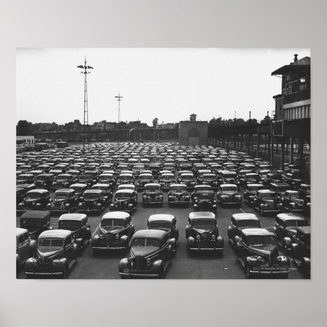 Frau am Kamin B&W Poster (Vorne)