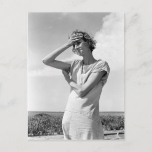 Frau der Hochebenen Postkarte