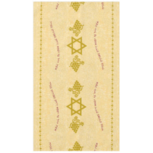 Frau der Wagemuttischdecke im Kürbis und in der Tischdecke