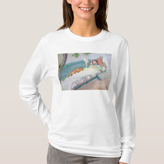 Frau, die auf einer Bank, 1913 liegt T-Shirt (Vorderseite)