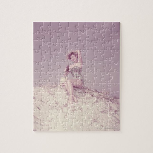 Frau, die auf Strand sich entspannt Puzzle (Vertikal)