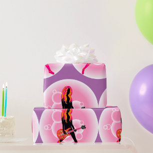 Frau, die Gitarre spielt Geschenkpapier