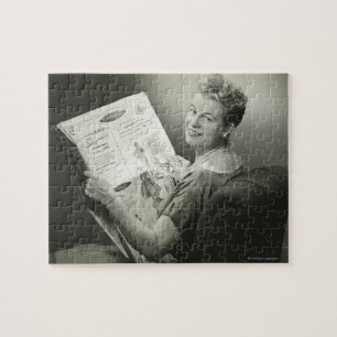 Frau, die im Stuhl sitzt Puzzle