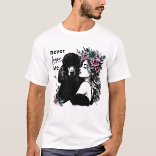 Frau, die Poodle mit Blume umarmt T-Shirt