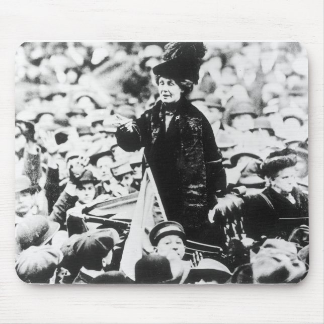 Frau Emmeline Pankhurst Addressing eine Menge Mousepad (Vorne)