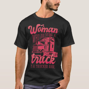 Frau fährt LGBT-Artikel T-Shirt