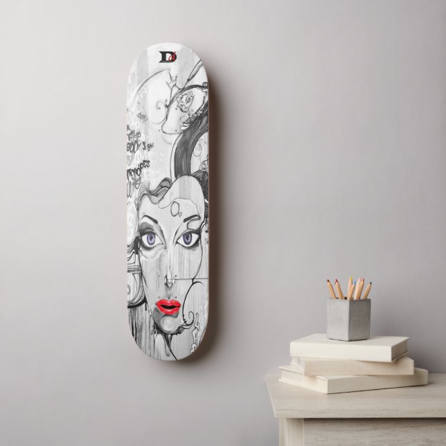 Frau Graffiti Street Art Dd Brand Skateboard (Wandkunst)