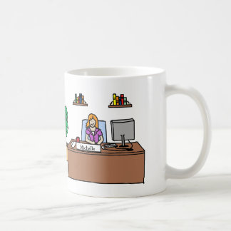 Frau im Büro - personalisierte Cartoon-Tasse Tasse