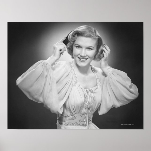 Frau im Kleid 2 Poster (Vorne)