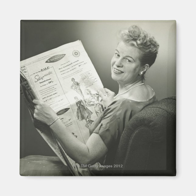 Frau im Stuhl Magnet (Vorne)