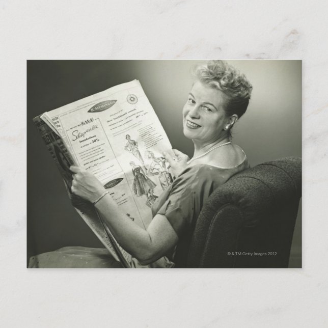 Frau im Stuhl Postkarte (Vorderseite)