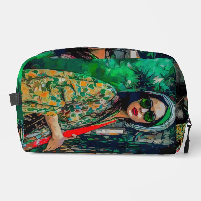 Frau in grüner Sonnenbrille Waschbeutel (Vorderseite)