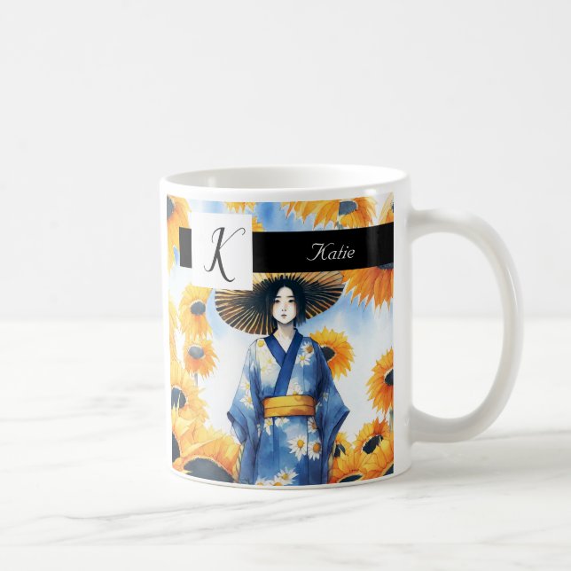 Frau in Kimono, Sonnenblumen Kaffeetasse (Rechts)