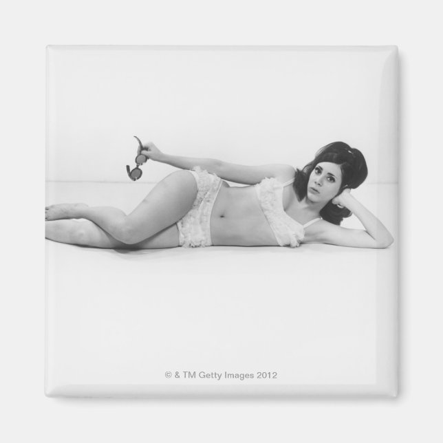 Frau in Swimwear Magnet (Vorne)