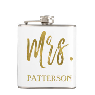 Frau Last Name Flask with Gold Foil Typografy Flachmann