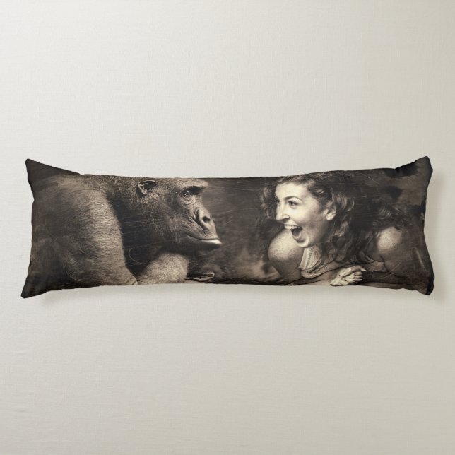 Frau Making Gorilla Laugh Seitenschläferkissen (Vorderseite)