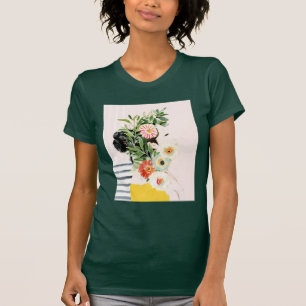 Frau mit Blume T-Shirt