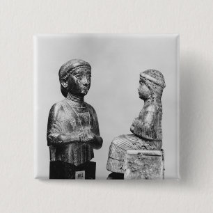 Frau mit dem Schal Button