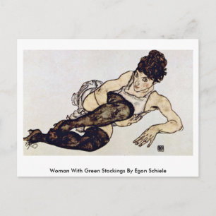 Frau mit grünen Strümpfen von Egon Schiele Postkarte