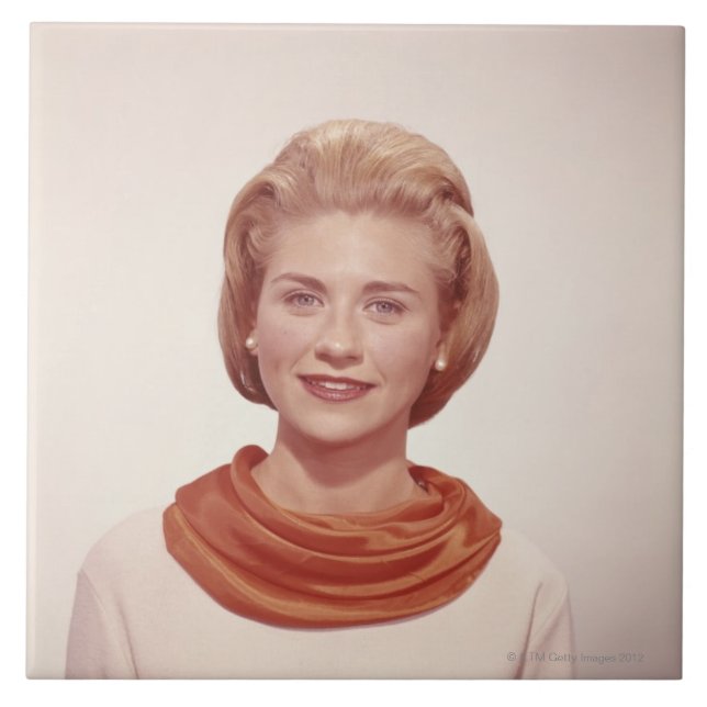 Frau mit Schal Fliese (Vorderseite)