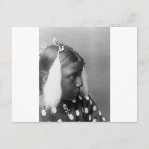 Frau mit vielen Taten: 1907 Postkarte