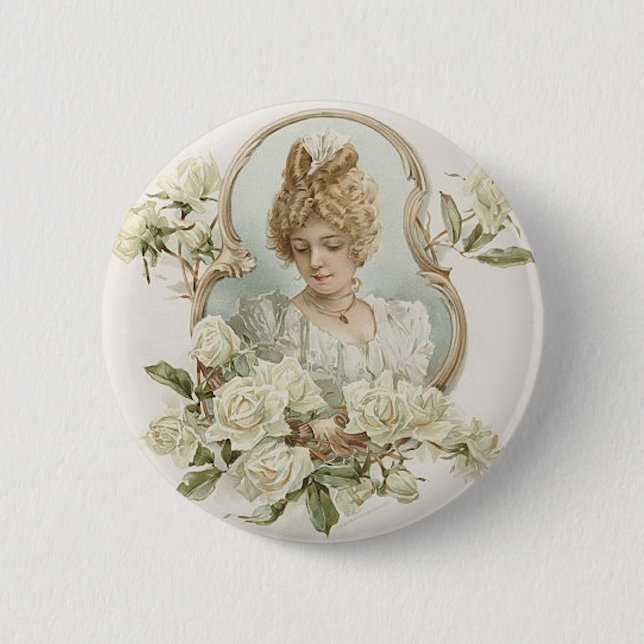 Frau mit weißem Rosen-Knopf Button (Vorderseite)