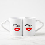 Frau & Mrs Lips & Lips Liebestassen<br><div class="desc">Das perfekte Geschenk für jedes Paar,  das lustige und moderne Design zeigt rote Lippen mit "Mrs." Formulierung.</div>