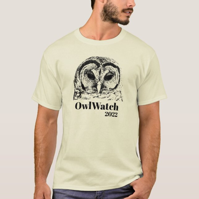 Frau Owl 2022 - Schwarz auf hellem Shirt (Vorderseite)