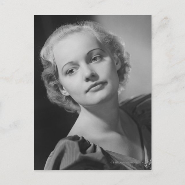 Frau posiert 2 postkarte (Vorderseite)