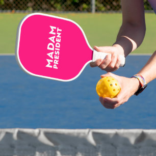 Frau Präsidentin! Moderne Typografie weiß heiß ros Pickleball Schläger