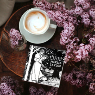 Frau Reading unter einem Baum Permastempel