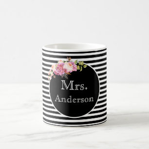 Frau Surname Black & White Streifen und Blume Kaffeetasse