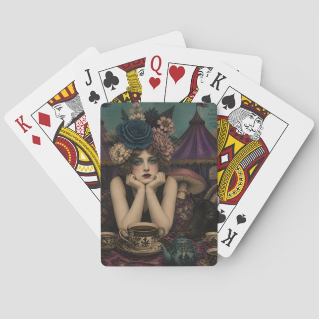 Frau trinkt Tee im Zirkus mit schwarzer Ziege Spielkarten (Rückseite)