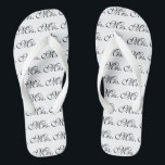 Frau Wife Bride His Hers Weds eben Flip Flops<br><div class="desc">Herr und Frau Husband Wife His Hers Weds eben auf einem kundenspezifischen Set von umdrehen Reinfälle, um zu tragen oder zu teilen. Stickereientwürfe, die Sie leicht personifizieren können, sind in einer Auswahl der populären Farbwahlen verfügbar. Verwenden Sie die Verbindung "fragen dieses Designers", um mit uns mit Ihren speziellen Entwurfsanträgen in...</div>