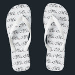 Frau Wife Bride His Hers Weds eben Flip Flops<br><div class="desc">Herr und Frau Husband Wife His Hers Weds eben auf einem kundenspezifischen Set von umdrehen Reinfälle, um zu tragen oder zu teilen. Stickereientwürfe, die Sie leicht personifizieren können, sind in einer Auswahl der populären Farbwahlen verfügbar. Verwenden Sie die Verbindung "fragen dieses Designers", um mit uns mit Ihren speziellen Entwurfsanträgen in...</div>