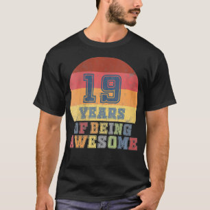 Frauen 19. Geburtstag Mädchen Tochter Geschenk 19 T-Shirt