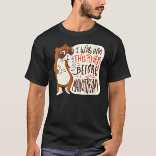 Frauen Cooler draußen mit Sonnenbrille T-Shirt