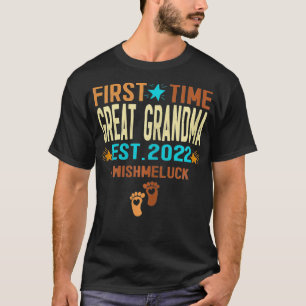 Frauen, die 2022 zum ersten Mal Großmutter wurden  T-Shirt