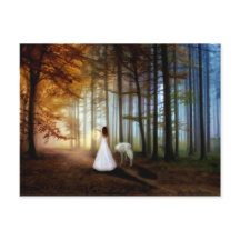 Frauen, die mit einem Wolf laufen